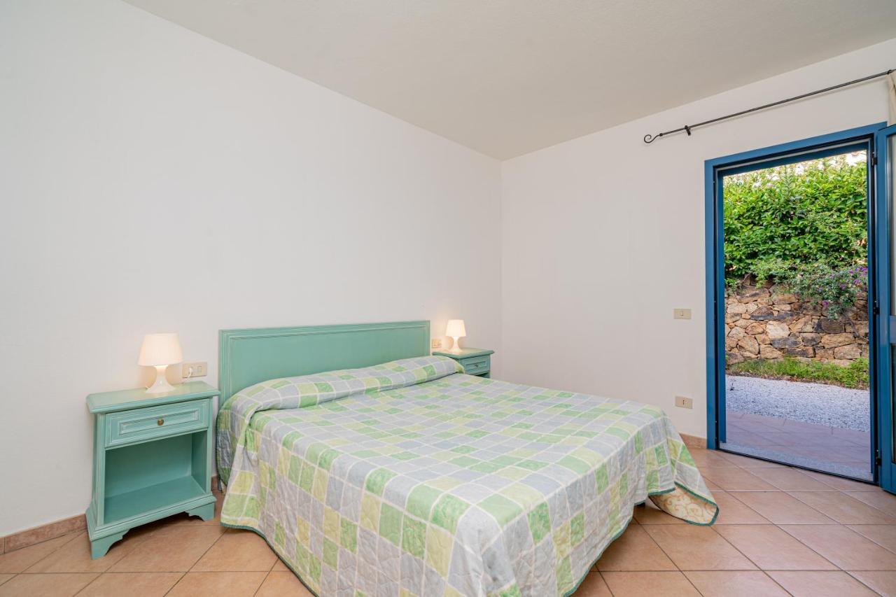Residence La Tartaruga Monte Petrosu Eksteriør billede